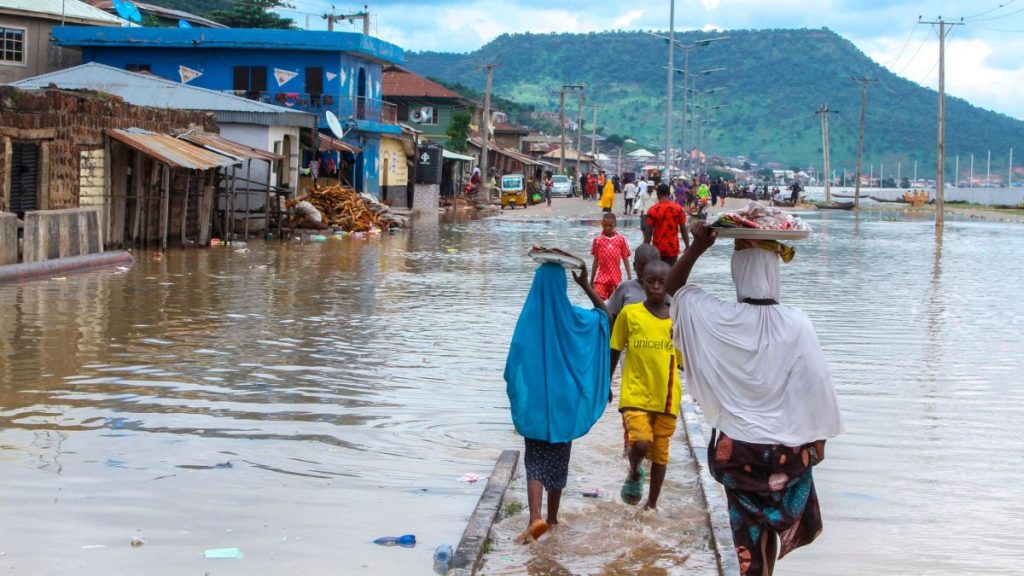 Flood kills two brothers returning from Islamiyya school Flooding