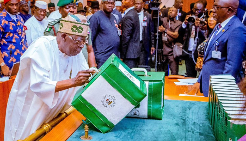 Tinubu-presents-2024-budget