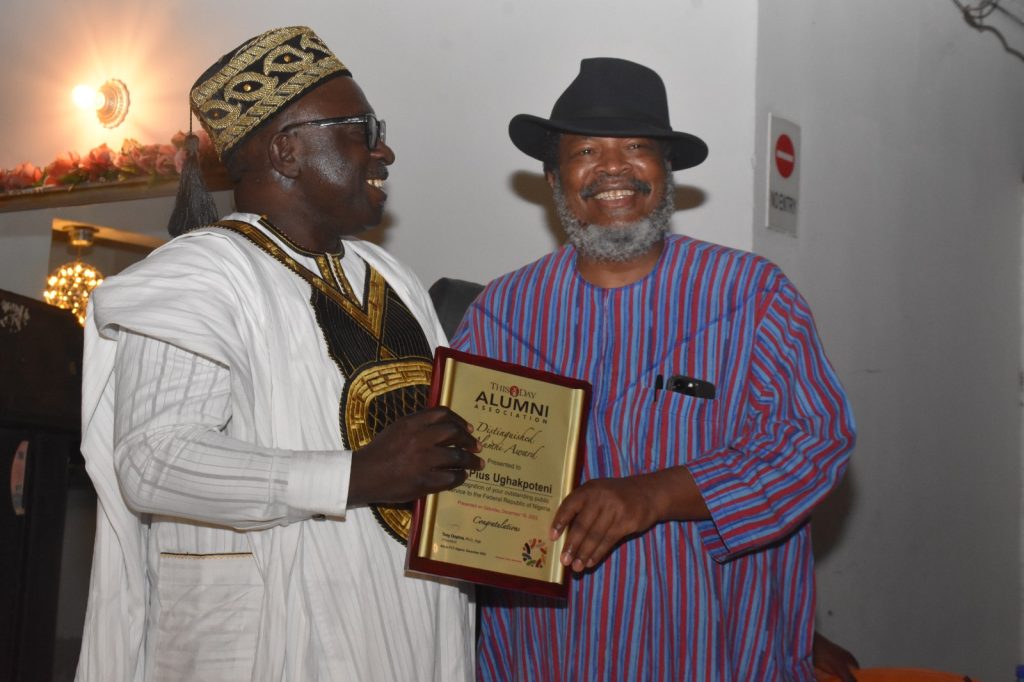 PHOTO NEWS: THISDAY Alumni honours NDDC Director of Corporate Affairs, Pius Ughakpoteni Thisday-Alumni-Honour-Ughakpoteni