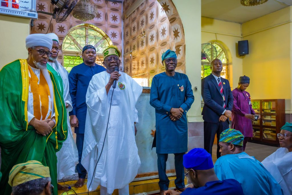 Tinubu-Jumat-Service