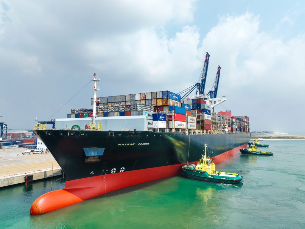 Container-Vessel