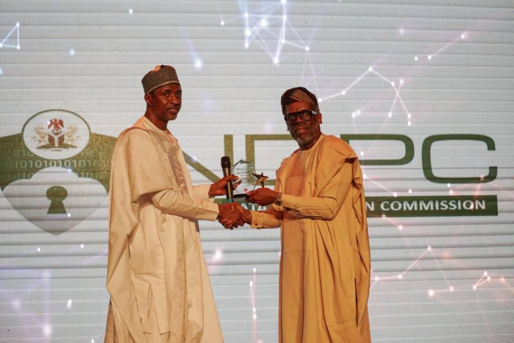 Lanre-Gbajabiamila-recognition-award