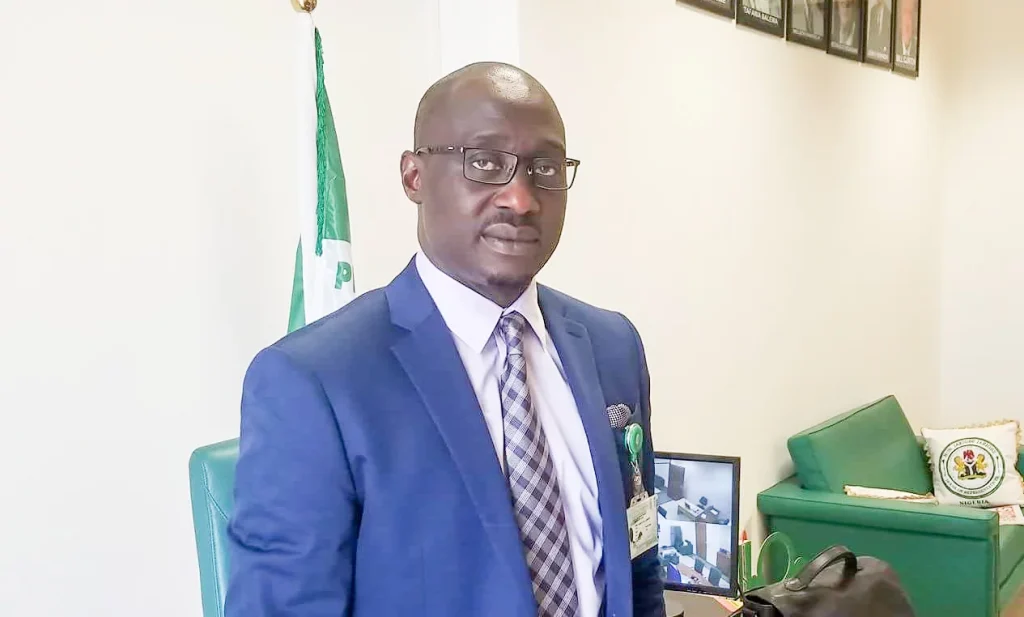 Lawmaker reconstructs Cross River bridge destroyed during Nigeria’s civil war