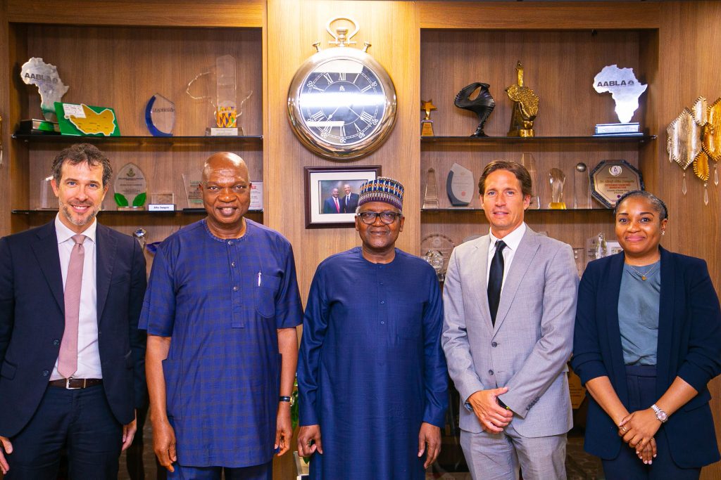 PHOTO NEWS: Shell team on facility visit to Dangote Refinery Shell-MD-visits-Dangote