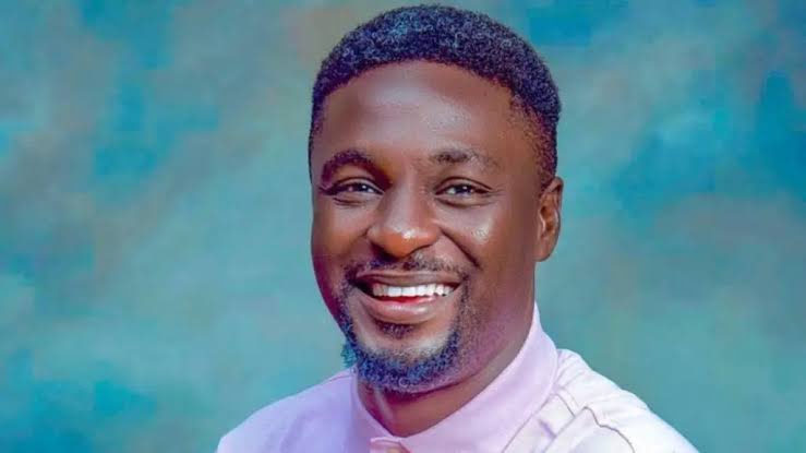 Adeniyi Johnson Alerts Public To Fraudster Impersonating Him Online Adeniyi Johnson