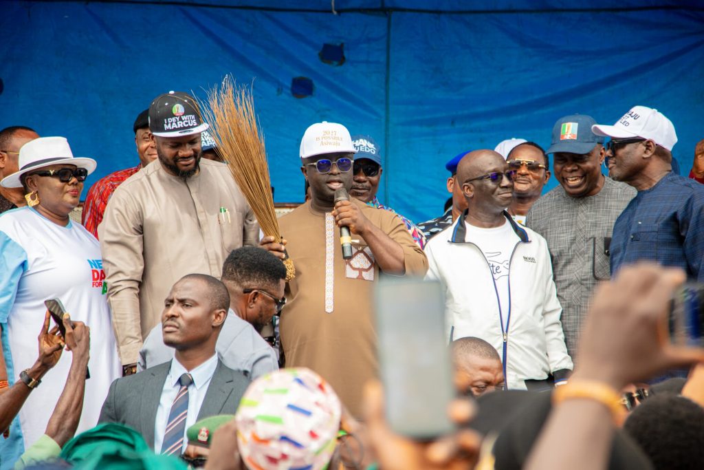 Edo lawmaker decamp