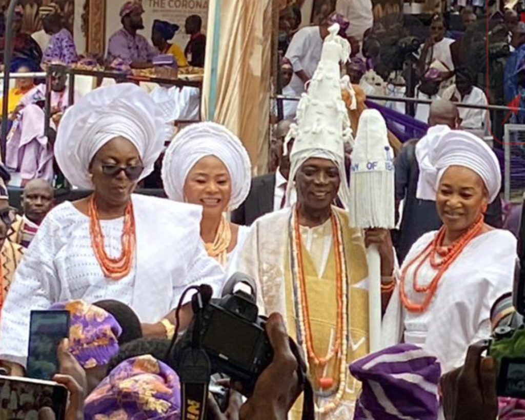 Makinde presents Staff of Office to Ladoja as 44th Olubadan Ladoja-Staff-of-Office