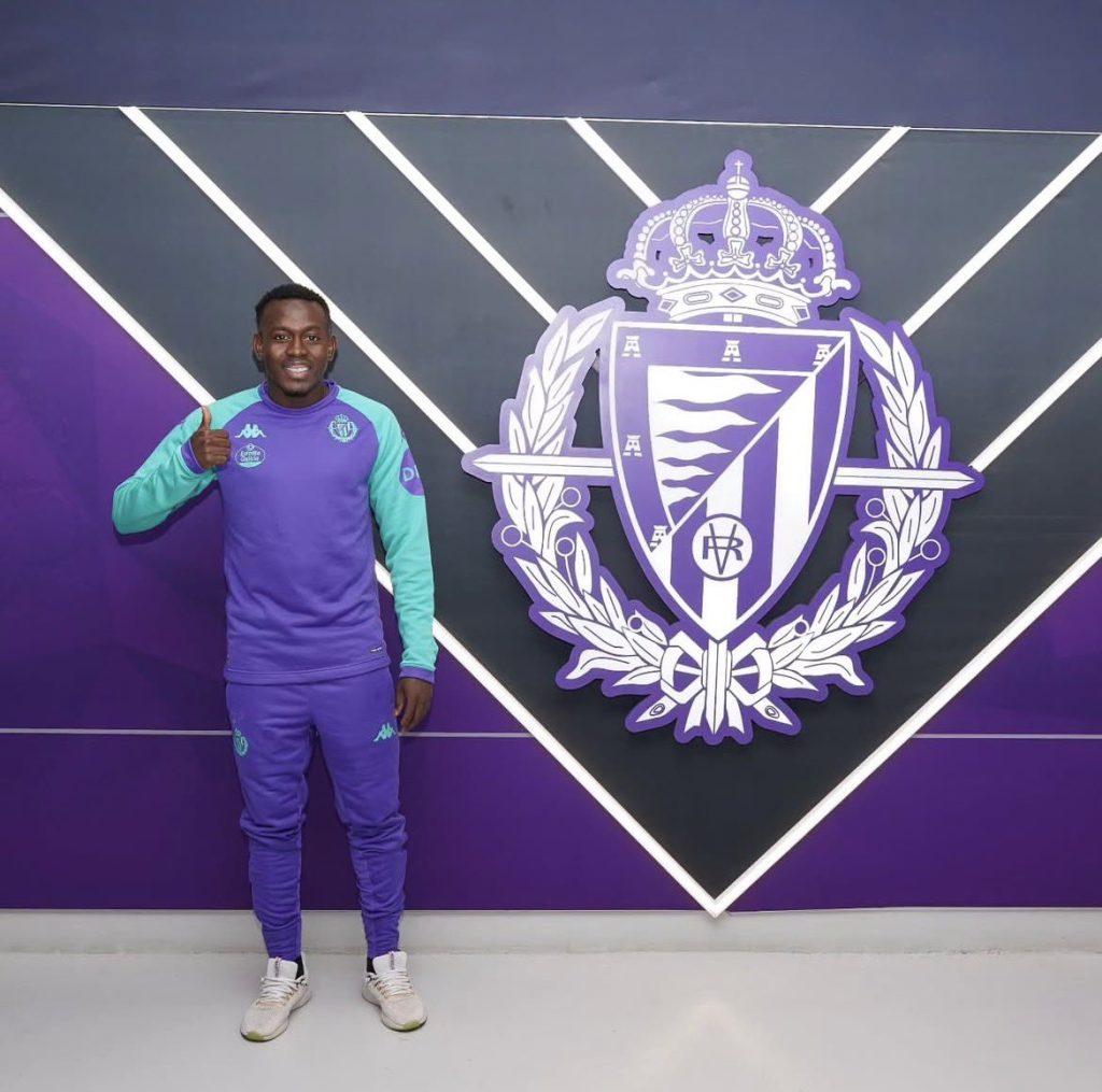 Spanish club snap up Nigerian winger